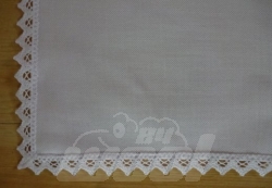 Deckerl wei� mit Spitze: 50 cm x 50 cm